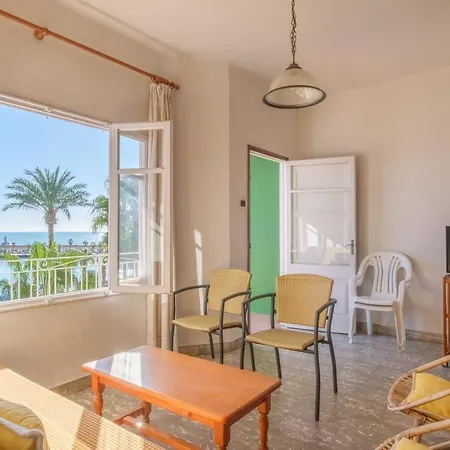 Apartamento Palmeras 4